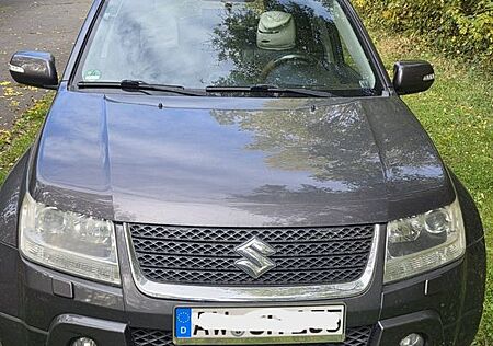 Suzuki Grand Vitara 2.4 Comfort+ Comfort+