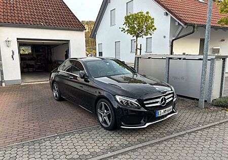 Mercedes-Benz C 200 4MATIC AMG Line Autom. AMG Line