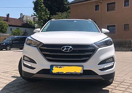 Hyundai Tucson blue 1.7 CRDi DCT Trend 2WD Trend