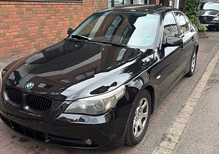 BMW 520i -