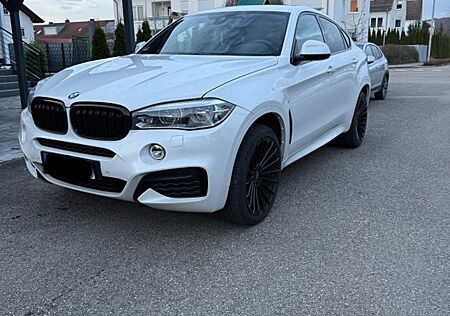 BMW X6 xDrive30d - AHK , 21 " Felgen