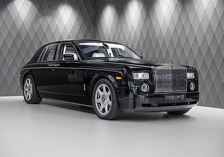 Rolls-Royce Phantom BLACK/WHITE STARLIGHT TABLES