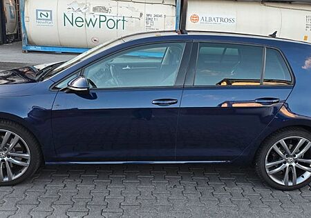VW Golf Volkswagen 2.0 TDI BMT DSG Dunkelblau Metallic