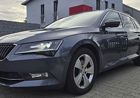 Skoda Superb Combi Ambition