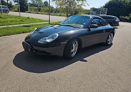 Porsche 996 Carrera 4 Coupé Carrera