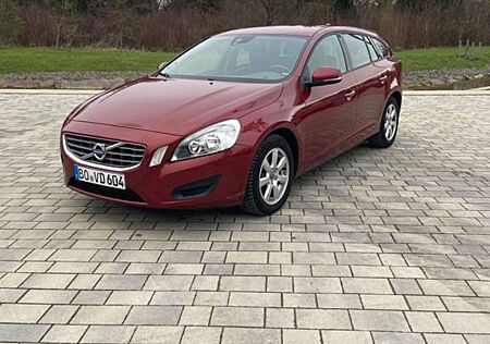 Volvo V60 D3/D4 VHB