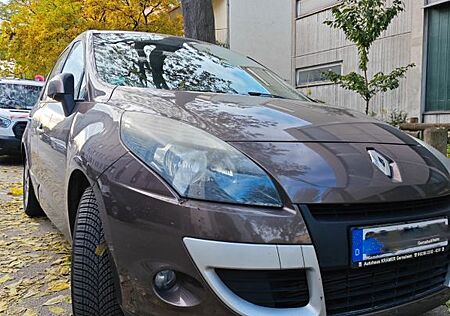 Renault Scenic - Rentnerauto