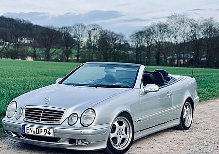 Mercedes-Benz CLK 320 AVANTGARDE Scheckheft/TÜV/H&R