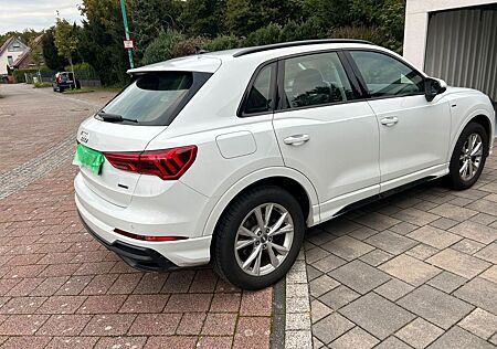 Audi Q3 40 TFSI quattro S tronic S line S line