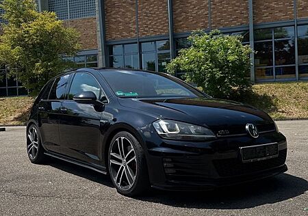 VW Golf Volkswagen 2.0 TDI BMT GTD GTD