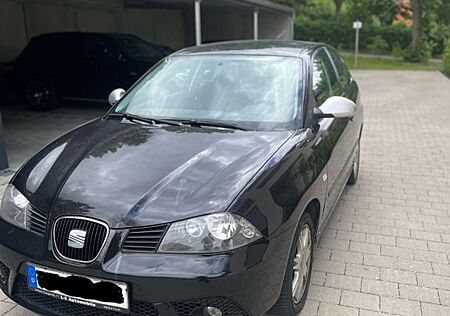 Seat Ibiza 1.4 TÜV neu