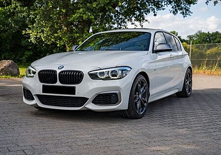 BMW 140 M140i xDrive A Special Edition - Top gepflegt