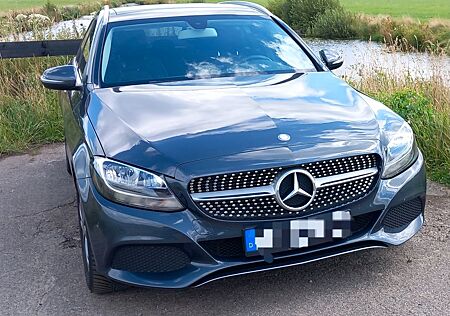Mercedes-Benz C 180 BlueTEC T AVANTGARDE AVANTGARDE