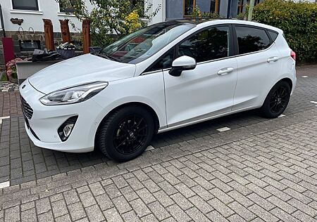 Ford Fiesta 1,0 EcoBoost Hybrid 92kW Titanium X T...
