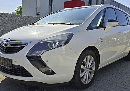 Opel Zafira Tourer 1,4 TURBO * KLIMAAUTOMATIK*7SITZE*