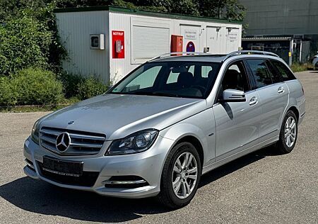 Mercedes-Benz C 250 T CGI BlueEfficiency+Automatik+Navi+Xenon