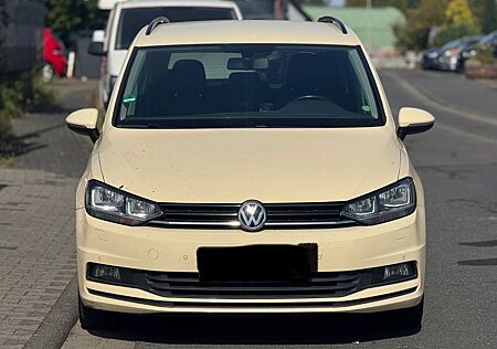 VW Touran Volkswagen 2.0 TDI SCR DSG Comfortline