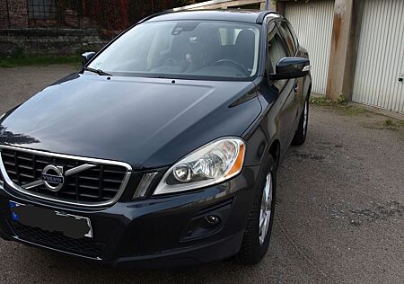 Volvo XC 60 XC60 2.4D 5D /Car Play Sehr