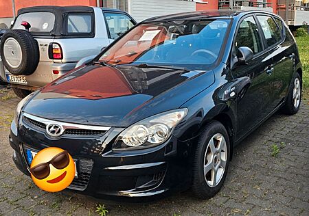 Hyundai i30 blue 1.4 Classic Classic