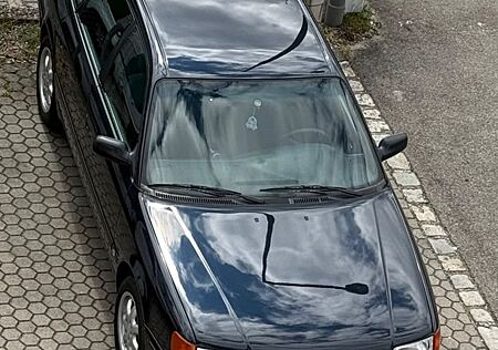 Audi 100