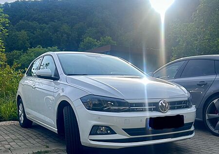VW Polo Volkswagen 1.0 TSI 70kW Highline R-Line