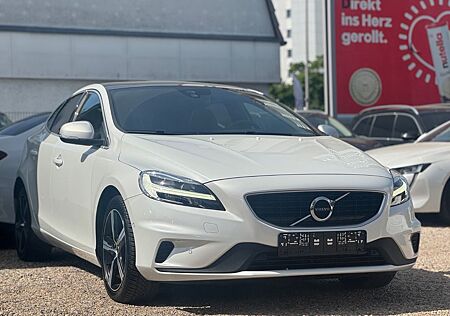 Volvo V40 Pano/Kamera/R-Desgin/Leder