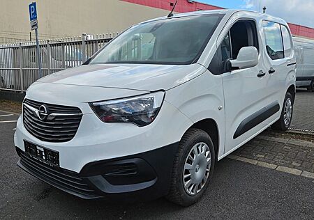 Opel Combo 1.5D E CARGO ERH.NUTZL NAVI AC VERGLAST