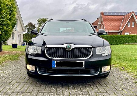 Skoda Superb 2.0 TDI TÜV DSG AHK Sitzhzg. Scheckheft