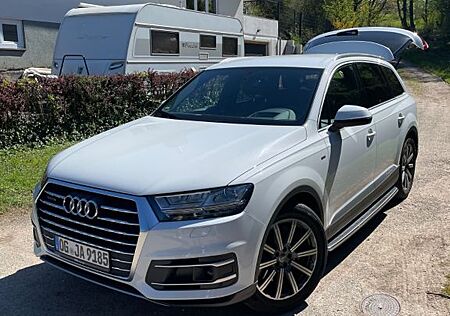 Audi Q7 3.0 TDI quattro tiptronic -