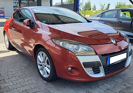 Renault Megane Coupé Luxe dCi 160 FAP Luxe TOP ZUSTAND!