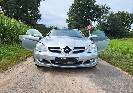 Mercedes-Benz SLK 200 KOMPRESSOR - AMG Edition Lückl.Scheck.