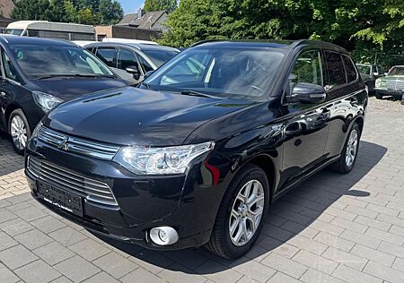 Mitsubishi Outlander PHEV Intense 4WD