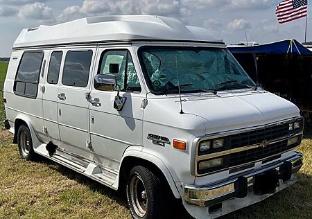 Chevrolet Chevy Van