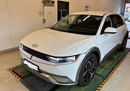 Hyundai IONIQ 5 Dynamiq Wärmepumpe LED Paket