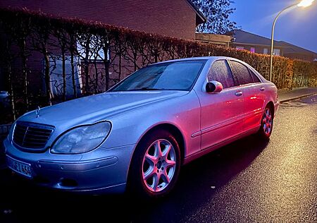 Mercedes-Benz S 320 - Vor Mopf