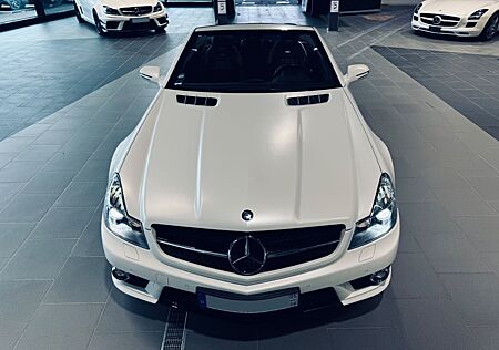 Mercedes-Benz SL 63 AMG IWC Edition
