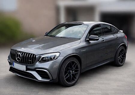Mercedes-Benz GLC 63 AMG Mercedes-AMG GLC 63 4MATIC+ Coupé...