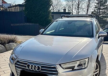 Audi A4 40 TDI sport S Line, Navi, Rückfahrkamera