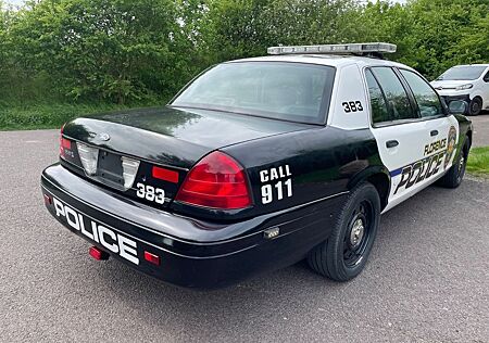 Ford Crown Victoria Police Interceptor