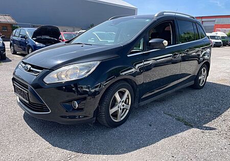 Ford Grand C-Max Titanium