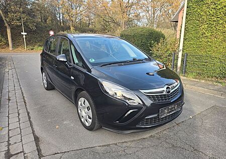 Opel Zafira Tourer 1.4 // Wenig KM