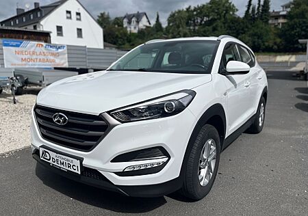 Hyundai Tucson blue Classic 2WD+NAVI+AHK*