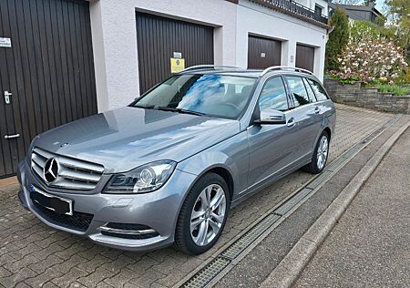 Mercedes-Benz C 180 T Avantgarde 1.Hand