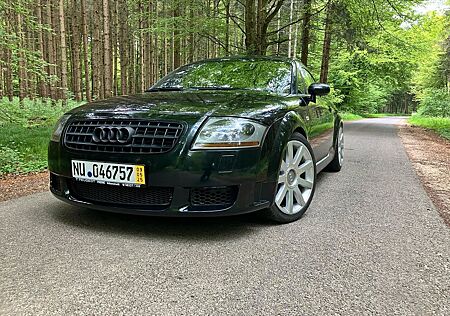 Audi TT Coupe 3.2 DSG quattro - VR6