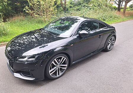 Audi TT Coupe 2.0 TFSI S tronic quattro