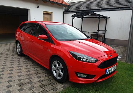 Ford Focus 1,5 EcoBoost 110kW ST-Line Turnier ST-Line