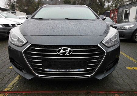 Hyundai i40 cw blue Style