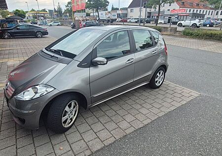 Mercedes-Benz A 150 ELEGANCE Elegance