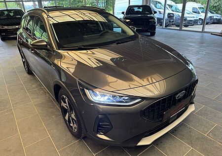 Ford Focus Turnier Active X Pano ACC Head-up