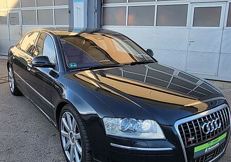Audi A8 4.2 TDI quattro Lang/ Vollausstattung
